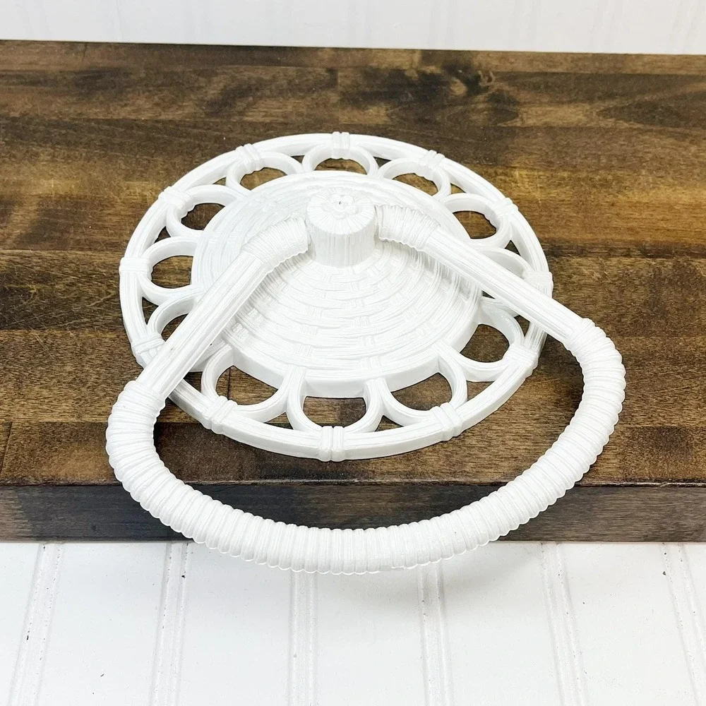 Retro Faux Wicker Towel Ring - Vintage Bathroom Decor
